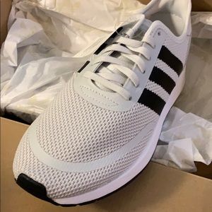 adidas Shoes - Adidas junior size 6.5 US adidas Shoes - Adidas junior size 6.5 US